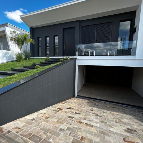 6d487ba2-a194-40e1-9787-1b4bd660aebd