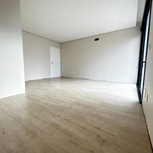 WhatsApp Image 2024-05-07 at 09.20.43 (12)