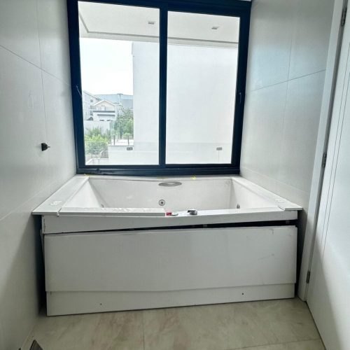 WhatsApp Image 2025-01-07 at 17.50.00