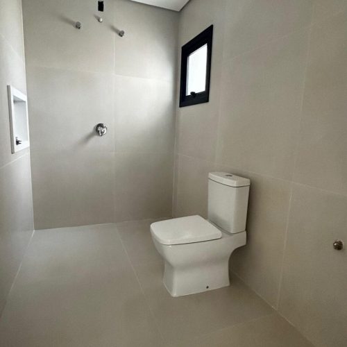 WhatsApp Image 2025-01-07 at 17.50.02 (1)