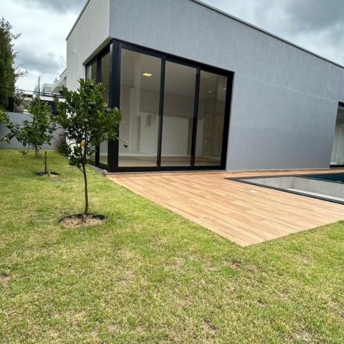 WhatsApp Image 2025-02-20 at 08.52.00 (1)