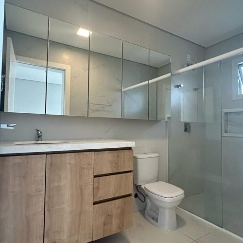 WhatsApp Image 2025-03-11 at 17.28.06