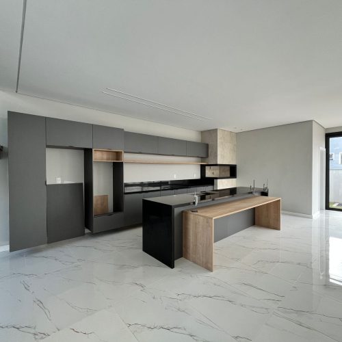 WhatsApp Image 2025-03-11 at 17.47.04 (1)